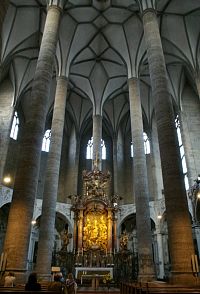gotický františkánský kostel