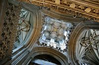 Gotické katedrály středověké Anglie, 4. část (Canterbury a kontinentálně - peruánské bonusy)