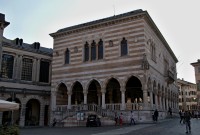 Udine – radnice, benátská lodžie  (Loggia del Lionello)