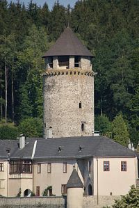 kruhová věž Hungerturm