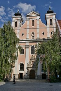Steyr (Štýr) - kostel Panny Marie  (Marienkirche)