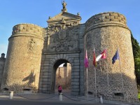 Toledo – Nová brána Bisagra  (La Puerta Nueva de Bisagra)