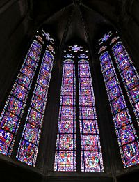 vitráže ve stylu pařížské Sainte-Chapelle