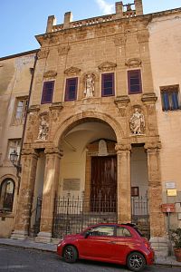 Cefalú – kostel Nejsvětější Panny Marie  (Chiesa di Maria Santissima della Catena)