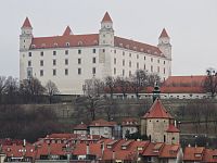 Kolik věží má Bratislavský hrad?