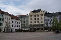 náměstí s palácem Uherské eskontní a směnárenské banky ještě před požárem
