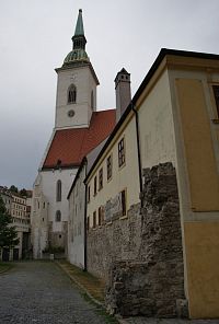 katedrální věž