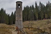 Šoupátková věž Protržené přehrady (Albrechtice v Jizerských horách)