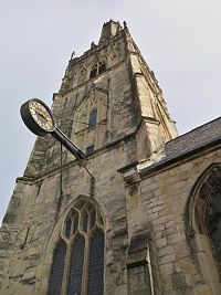 Gloucester - kostel sv. Mikuláše