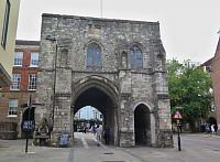 Winchester – Západní brána  (Westgate)