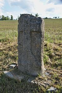 Český Rudolec – křížový kámen
