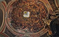 stropní malba v barokní kapli