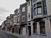 Sint-Niklaas – ulice Biskupa Stillemanse ve stylu art deco  (Svatý Mikuláš - Monsignor Stillemansstraat)