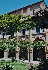Imola – klášter s kostelem Panny Marie Řeholnice  (Chiesa di Santa Maria in Regola)