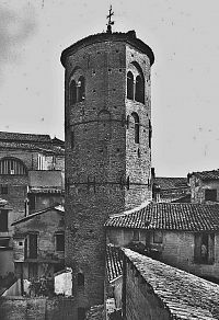historická pohlednice - zvonice