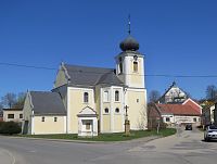 kostel Všech svatých a zámek