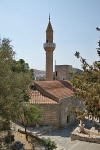 závěr kaple s minaretem