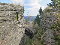 Skály a skalní vyhlídka na Koberštejnu
