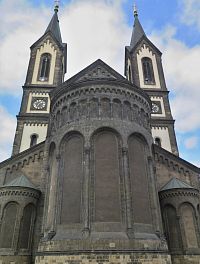 bazilika sv. Cyrila a Metoděje na Karlínském nám.