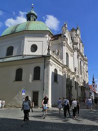 exteriér kaple a kostela