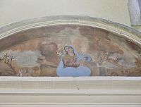 freska nad vstupem