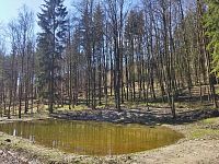 přepouštěcí nádrž