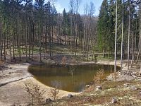 jezírko ve tvaru srdce