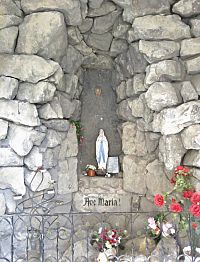 kaplička Panny Marie Lurdské