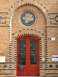 detail výzdoby - vstup