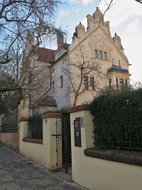 Praha (Vinohrady) - Dryákova vila U krále Jiříka
