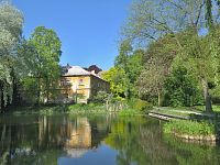 Bílá Lhota není jen arboretum …