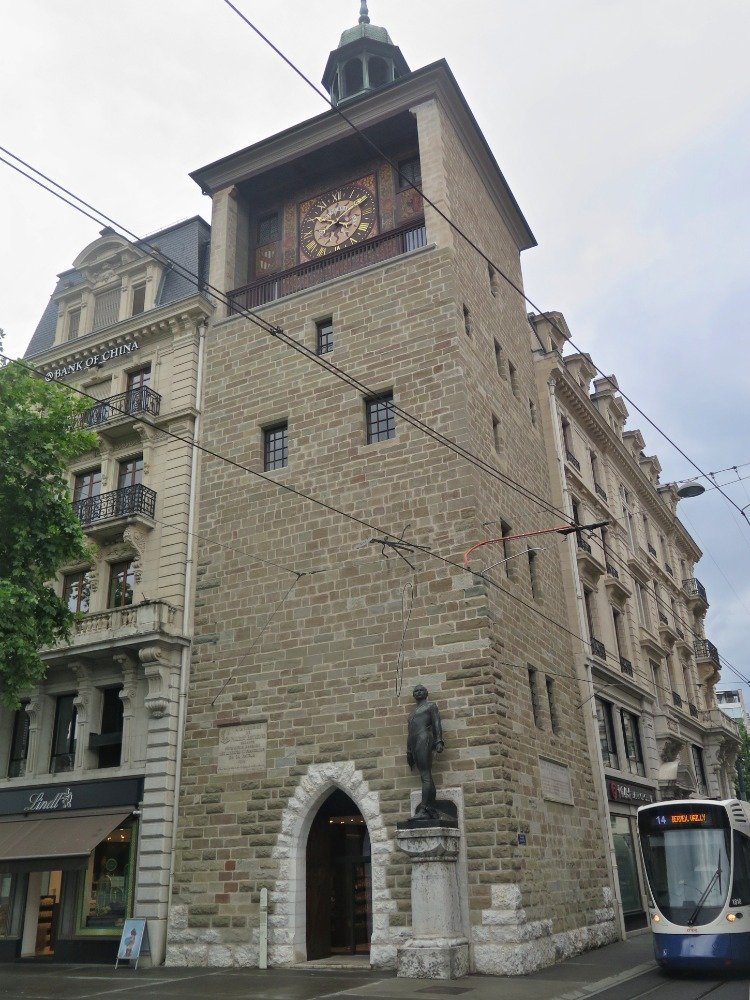 Ženeva -  hradní Ostrovní věž  (Genève - Tour de l’Ile)