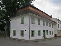 Police nad Metují – Stará škola Dřevěnka