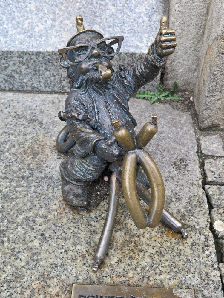 Wroclaw (Vratislav) – trpaslík Powerek  (Krasnal Powerek)