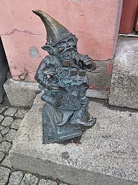 Wroclaw (Vratislav) – trpaslík Wedelek  (Krasnal Wedelek)