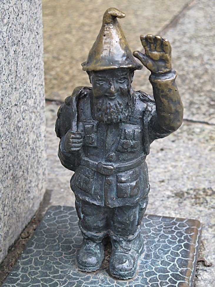 Wroclaw (Vratislav) – trpaslík Veterán  (Krasnal Weteran)