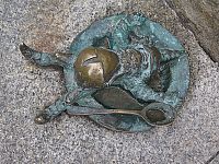 Wroclaw (Vratislav) – trpaslík Žrout - Světoběžník  (Krasnal Obieżysmak)