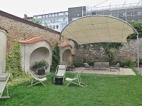 zahradně-hradební část