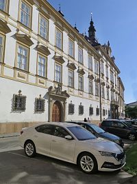 Arcibiskupský palác ve Wurmově ul.