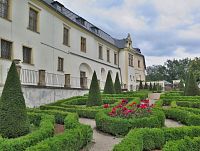 parkánové zahrady v Křížkovského ul.