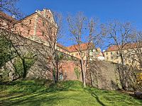 hradby v Bezručových sadech