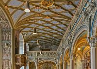 interiér zámeckého kostela