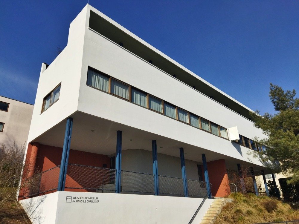 Stuttgart – bílá čtvrť Weissenhofsiedlung s Corbusierovým domem (památka UNESCO)