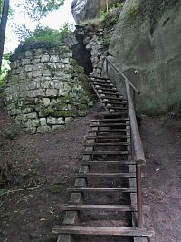 skalní hrad Bischofstein