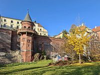 schodišťová věž v Bezručových sadech