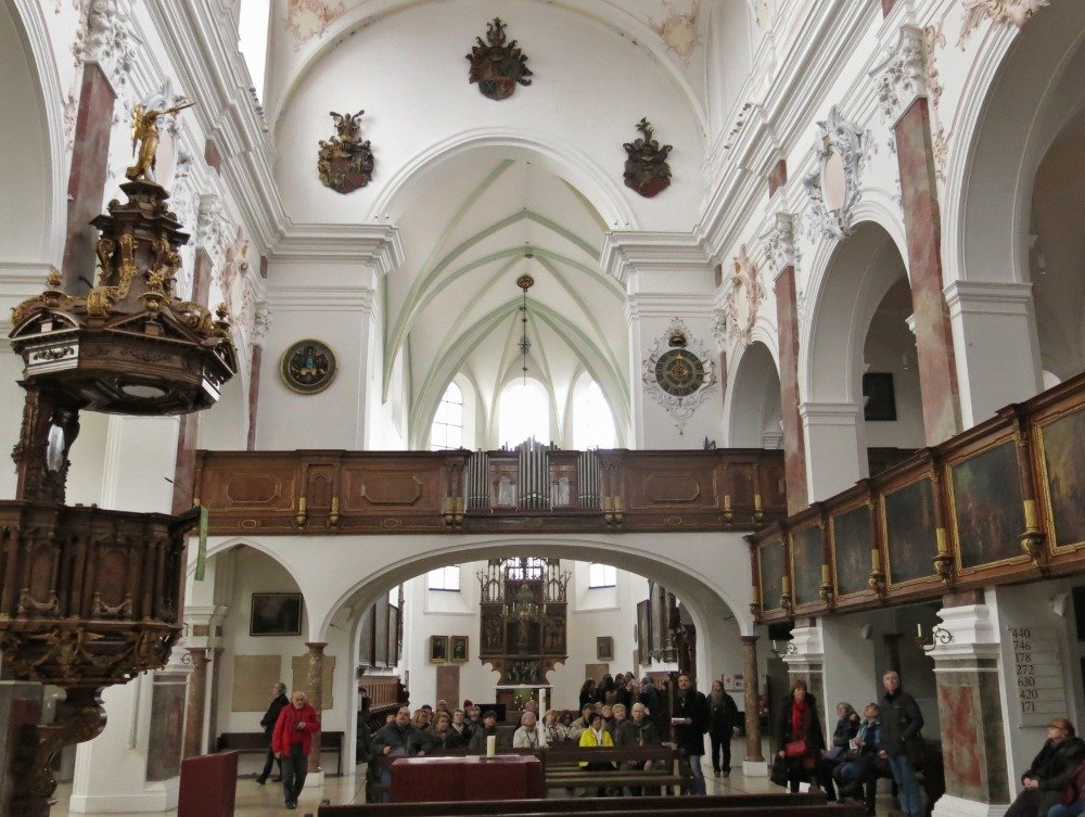Augsburg – klášter s kostelem sv. Anny I.  – historie a základní informace  (Karmeliterkloster mit Pfarrkirche St. Anna I. - Geschichte)