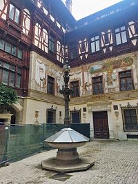 nádvoří