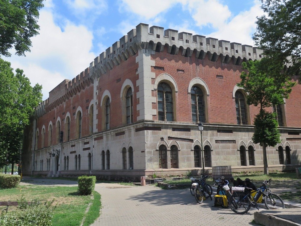 Temešvár – hrad Hunyadiů  (Timișoara - Castelul Huniade)
