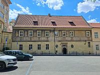 Praha (Nové Město) - farní škola u sv. Jindřicha