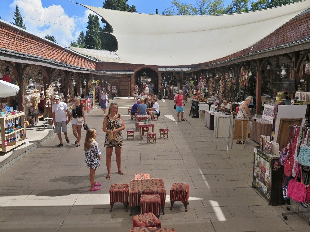 Alanya – Starý bazar v hradní pevnosti  (İçkale Bedesten)